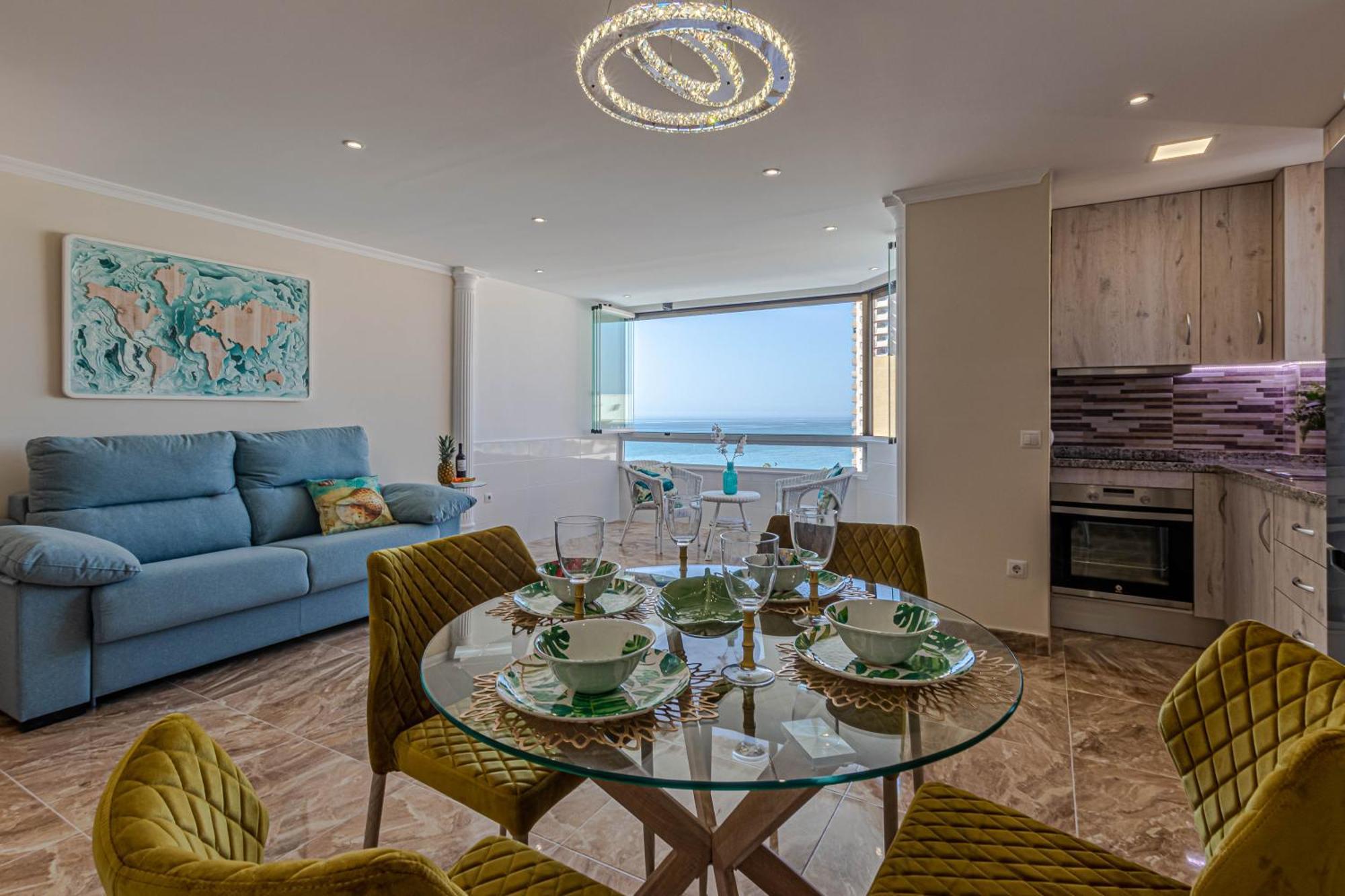 Costa Paradise - Beachfront Apartment Fuengirola Eksteriør billede